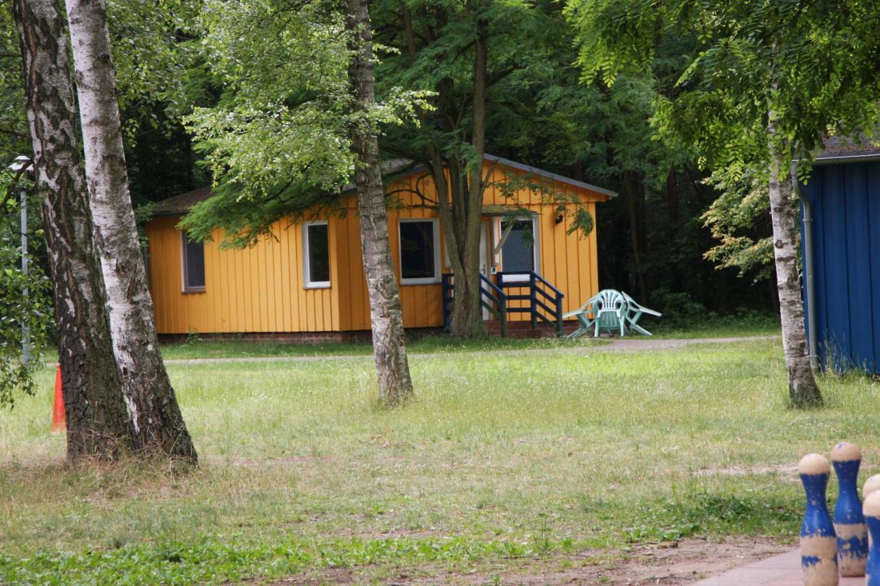 Martas Gaestehaeuser Gross Vaeter See Templin Zewnętrze zdjęcie